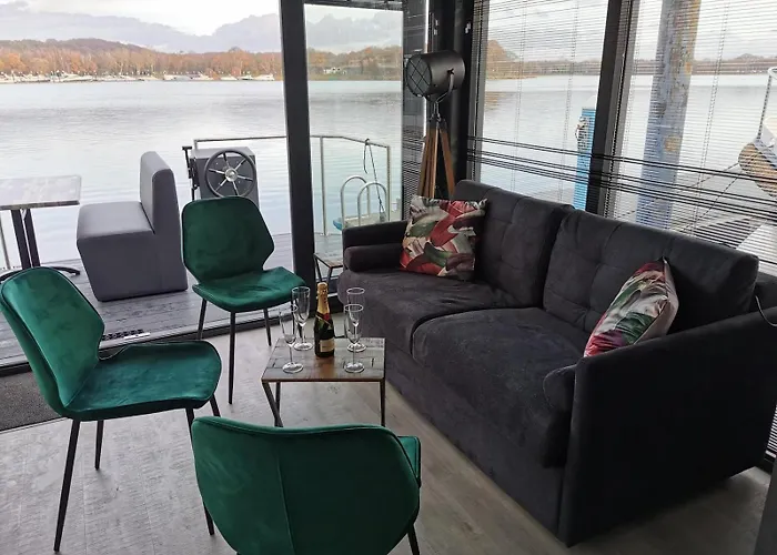 Chalet Houseboat Marina Mookerplas 4-6 Persons