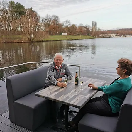 Houseboat Marina Mookerplas 4-6 Persons
